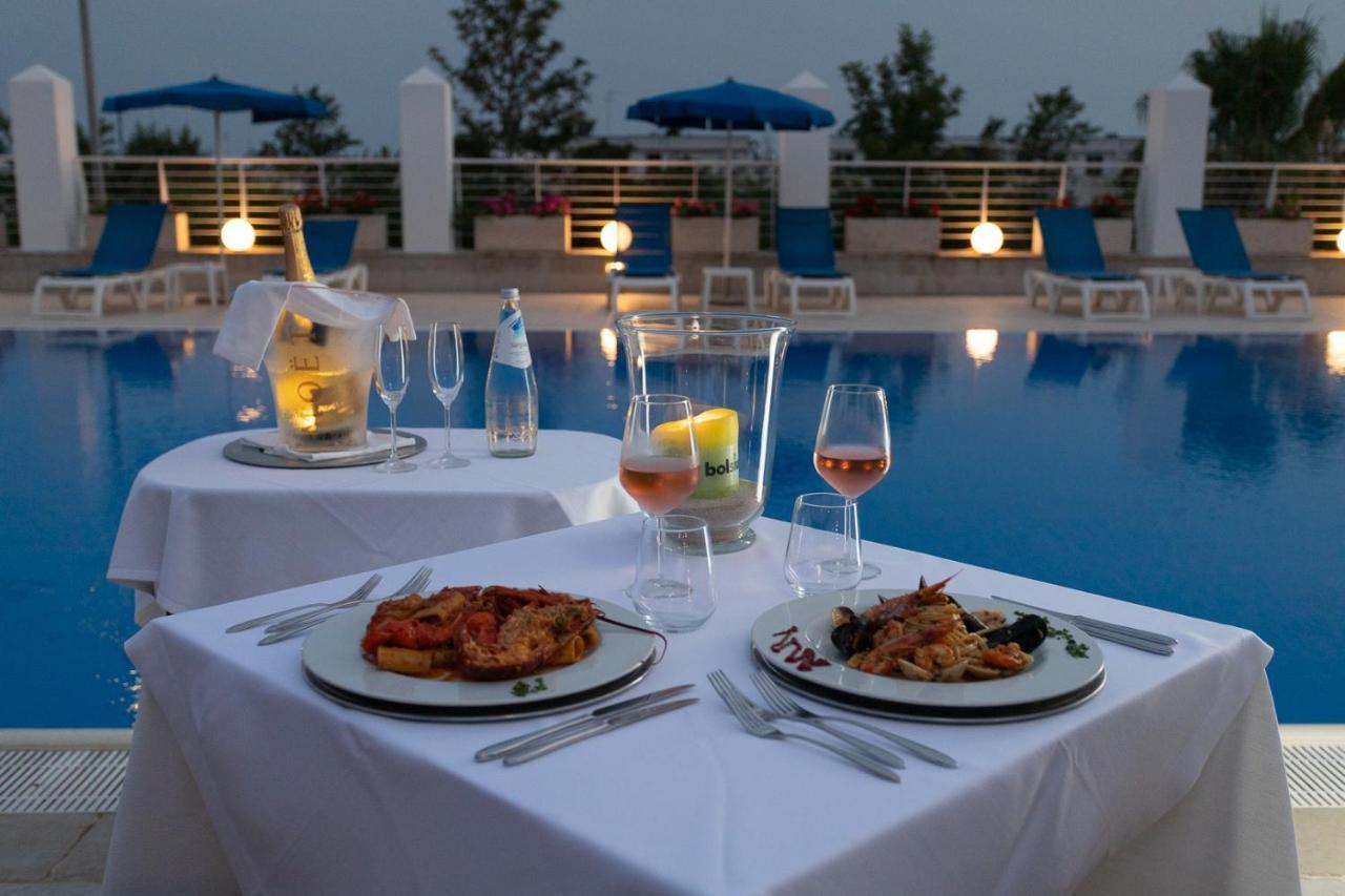Club Azzurro Hotel & Resort Porto Cesareo Bagian luar foto