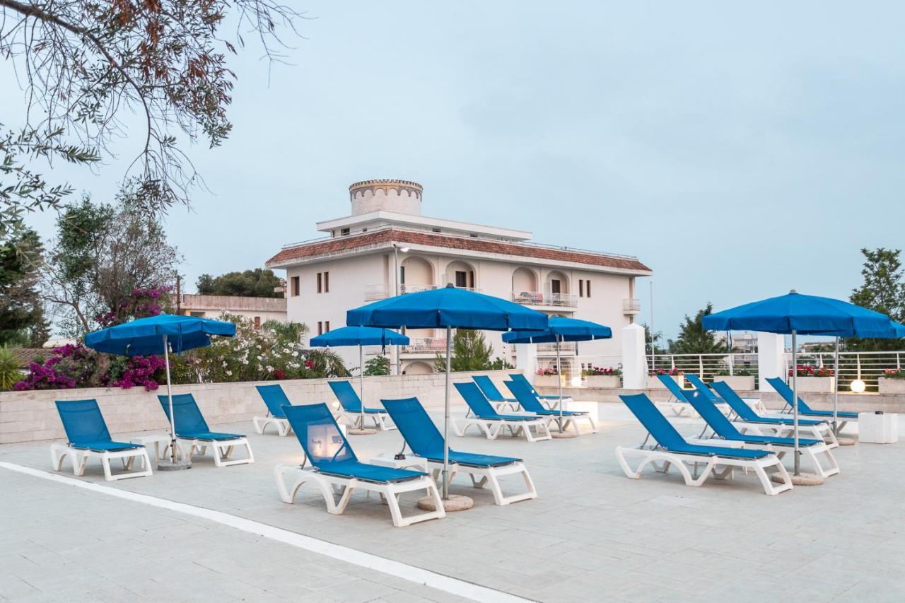Club Azzurro Hotel & Resort Porto Cesareo Bagian luar foto