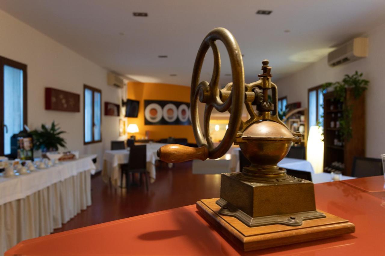 Club Azzurro Hotel & Resort Porto Cesareo Bagian luar foto
